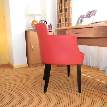 מלון Mercure Centre Épinal