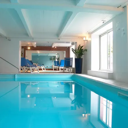 Mercure Centre 4*