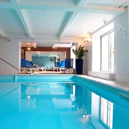 Mercure Centre 4*