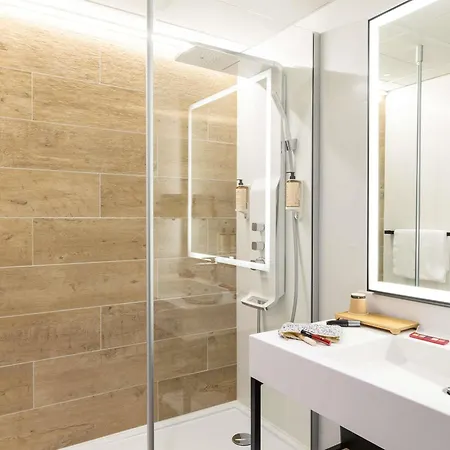 Hotel Mercure Centre 4*