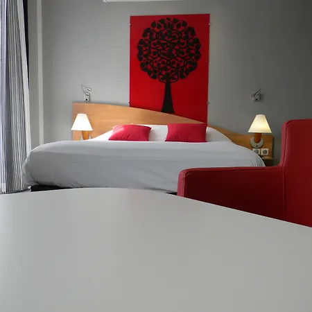 ホテル Mercure Centre 4*