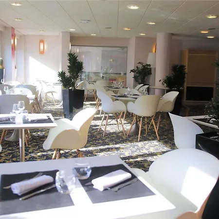 Mercure Centre 4* エピナル