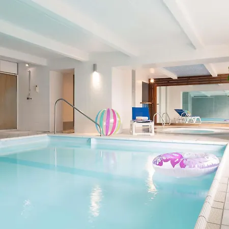 Mercure Centre 4*