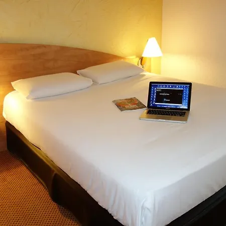 Mercure Centre